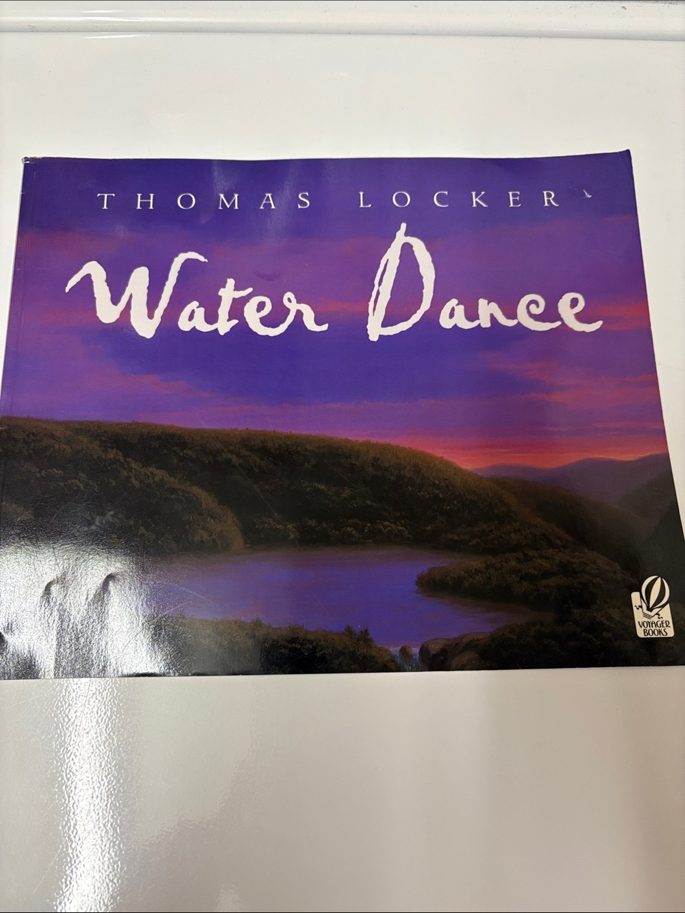 4/$20 Water Dance children’s book by Thomas Locker - Paperback